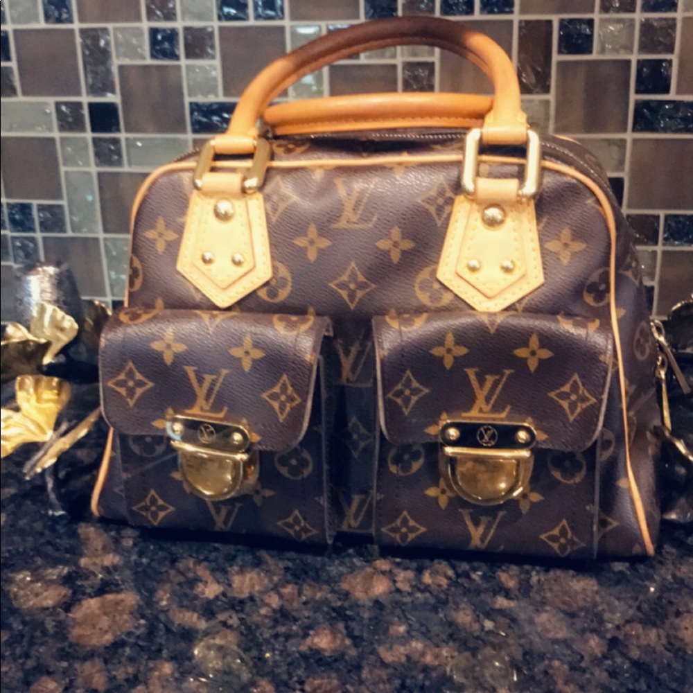 Authentic Louis Vuitton Monogram Manhattan PM Bag